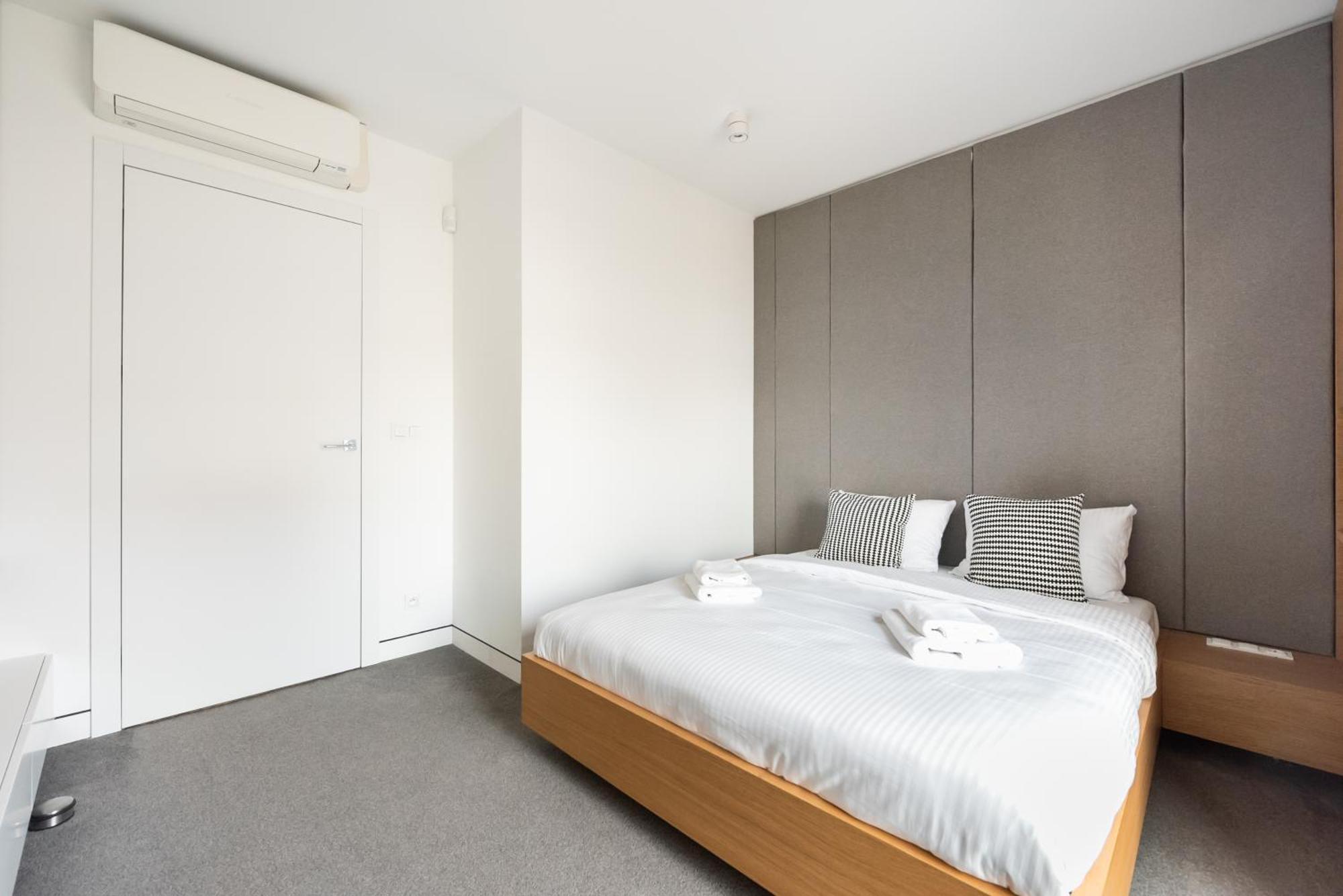 Solec Cristal Home Apartment Warschau Exterior foto